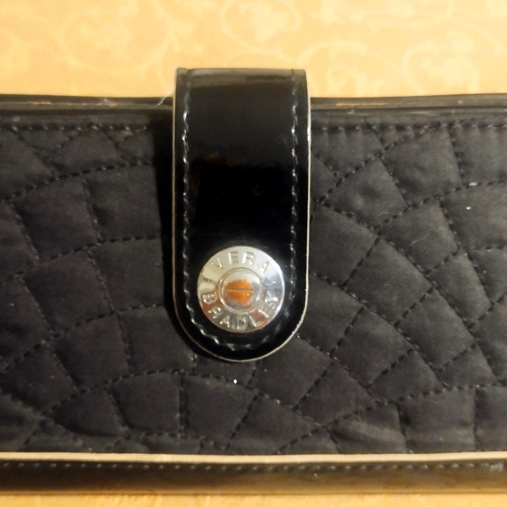 Vera Bradley Black Quilted wallet